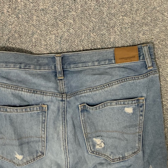 American Eagle Mom Jeans - Picture 4 of 5